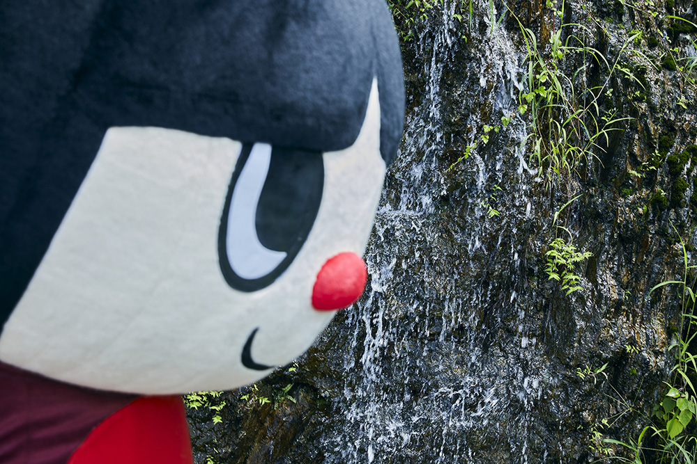 小さな水の流れに癒され中